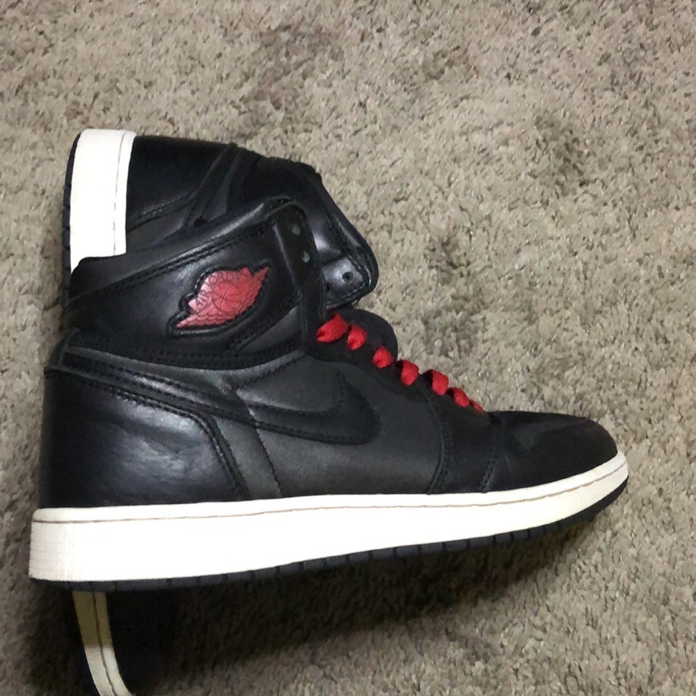 Air Jordan 1 Retro High OG Young Kids - Picture 15 of 16